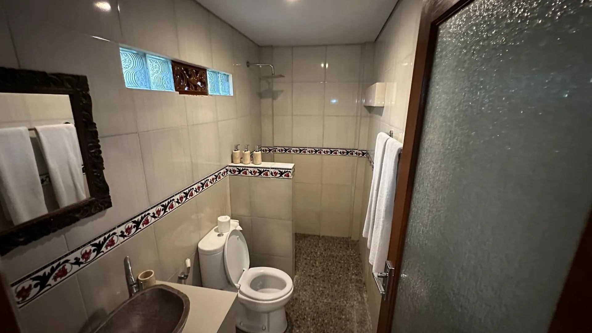 Saputra Guesthouse Ubud Apartament